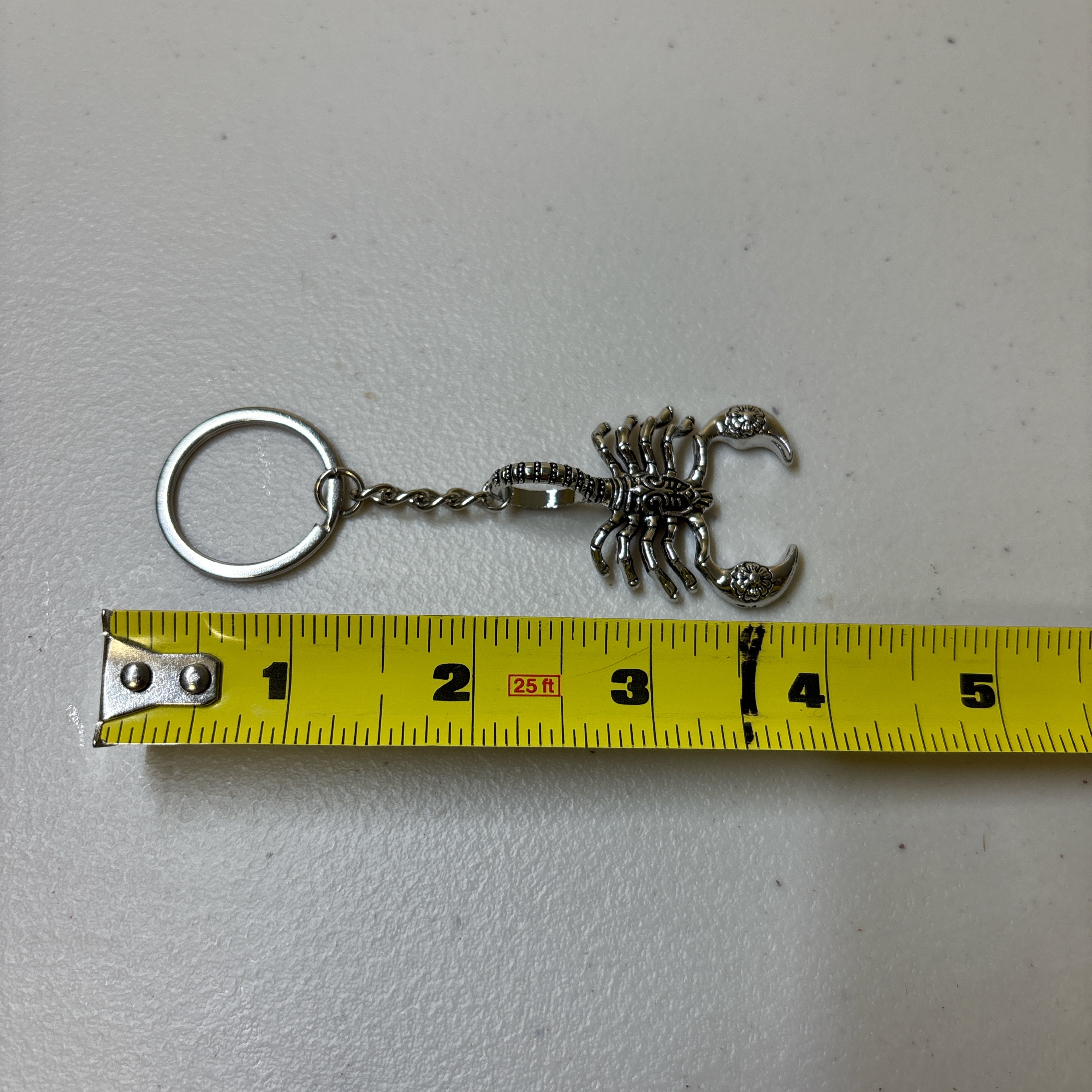 0182 - Y2K Scorpion Keychain