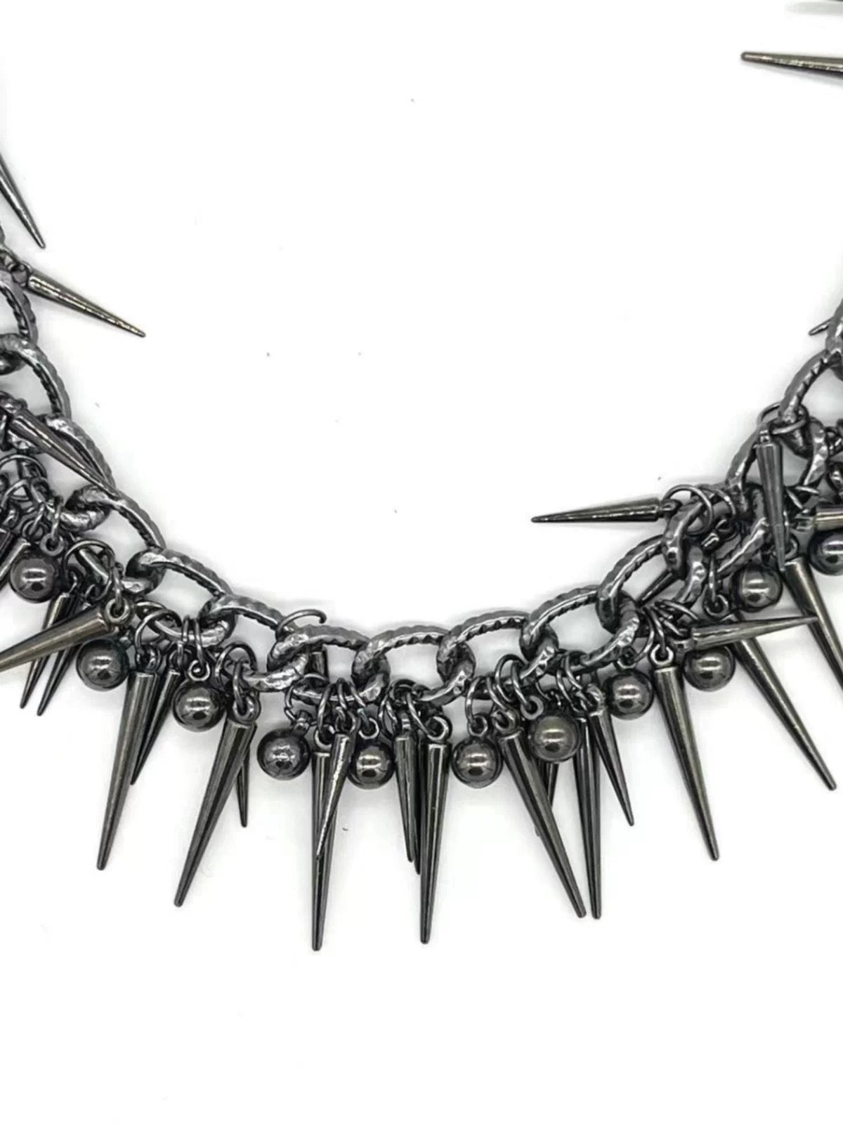 Rogue Spike Wallet Chain