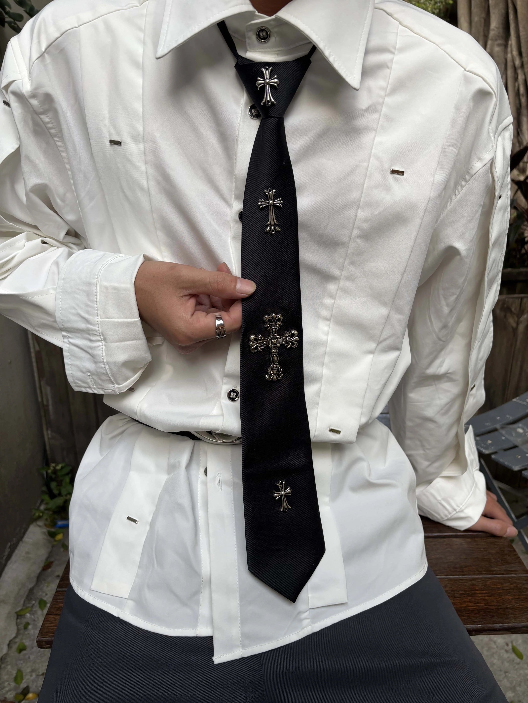 Gothic Relic Tie