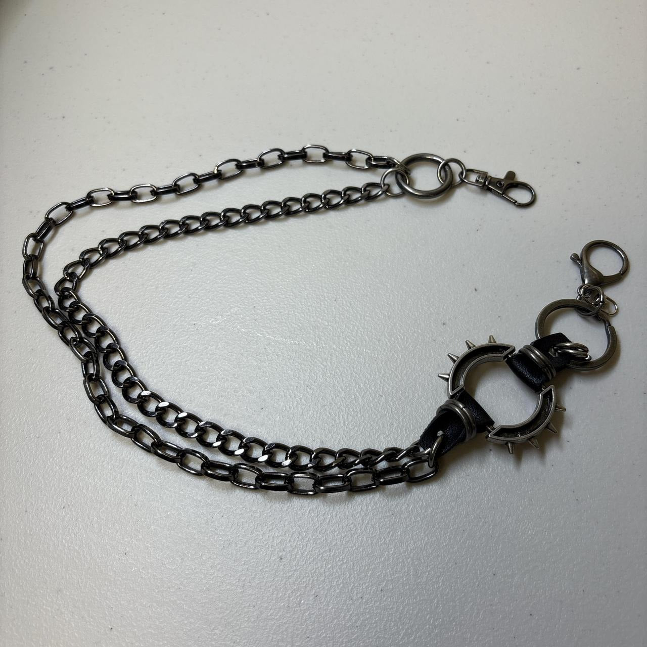 0657 - Spike Layered Dark Wallet Chain