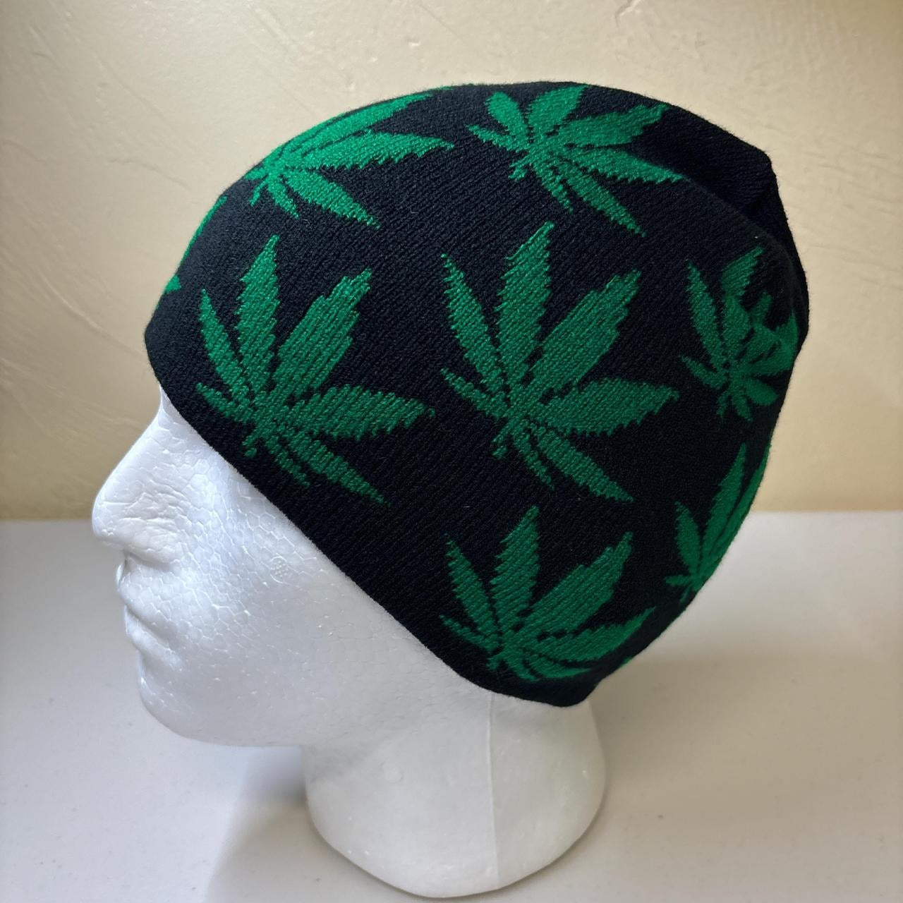 0703 - Weed 420 Beanie