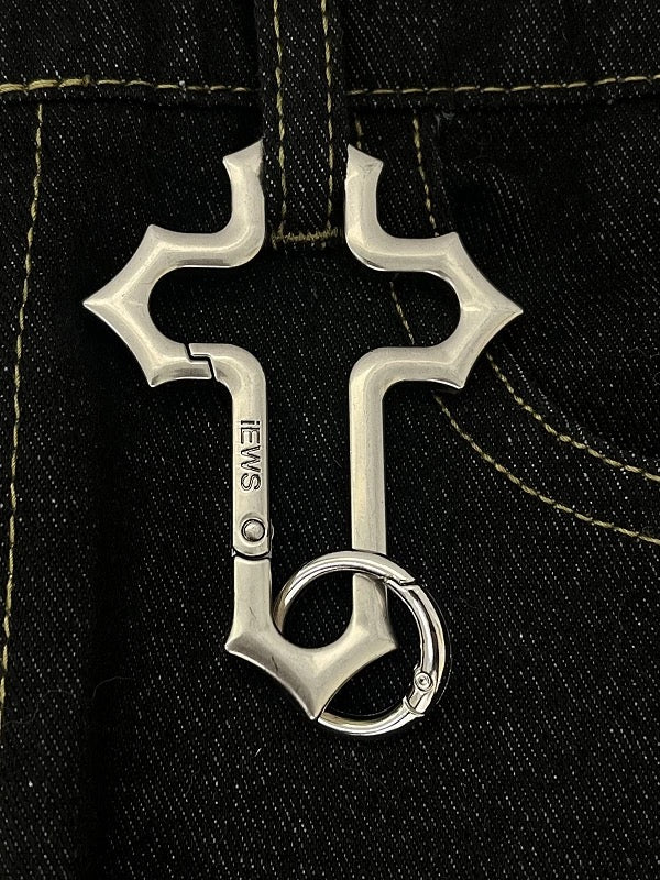 Cruciform Carabiner