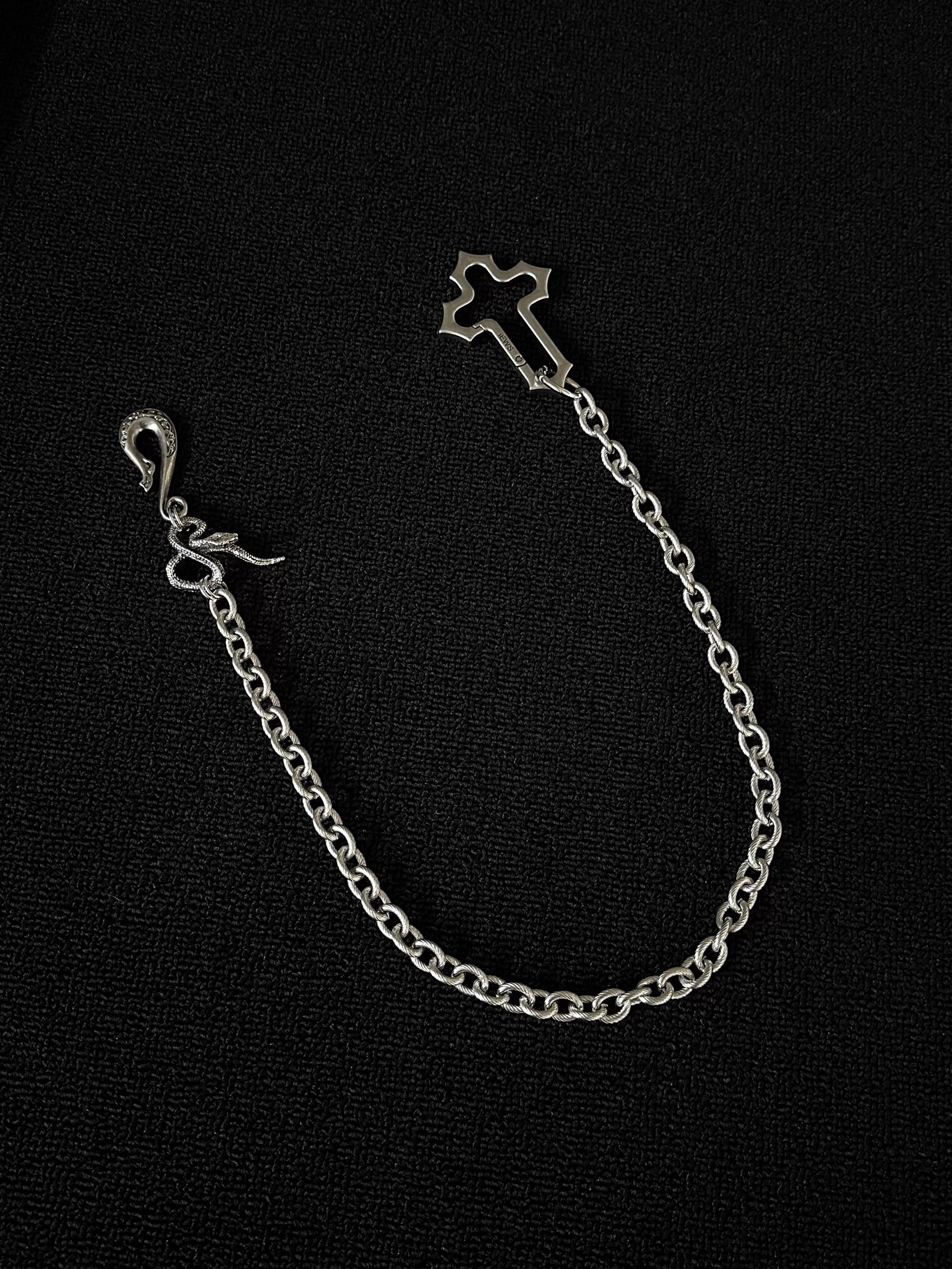 Serpent Cross Wallet Chain