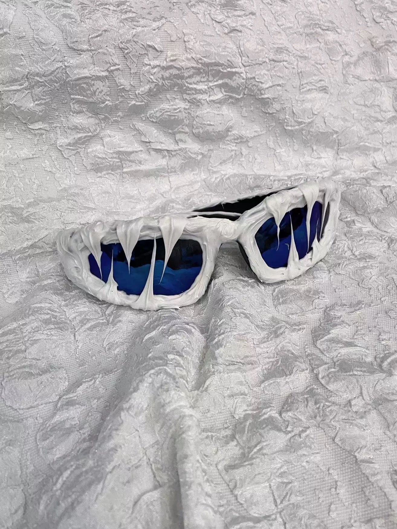 Cloud Fangshade Sunglasses