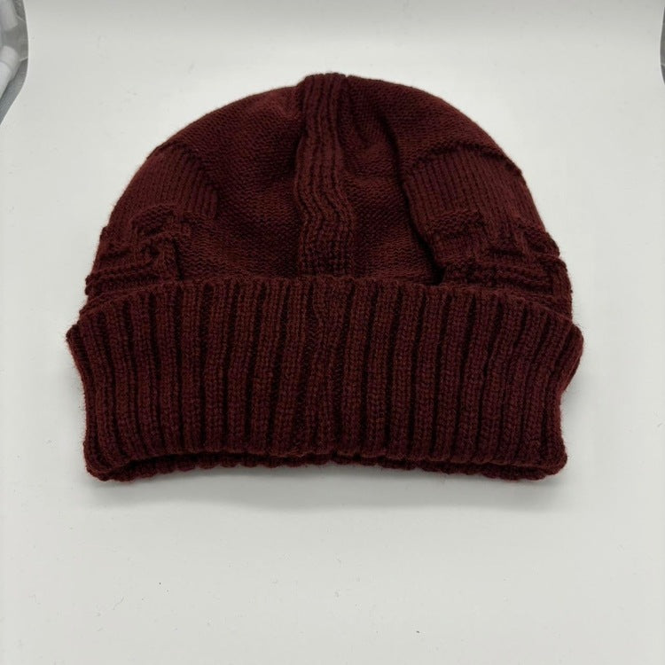 0492 - Skull Knitted Beanie (burgundy)