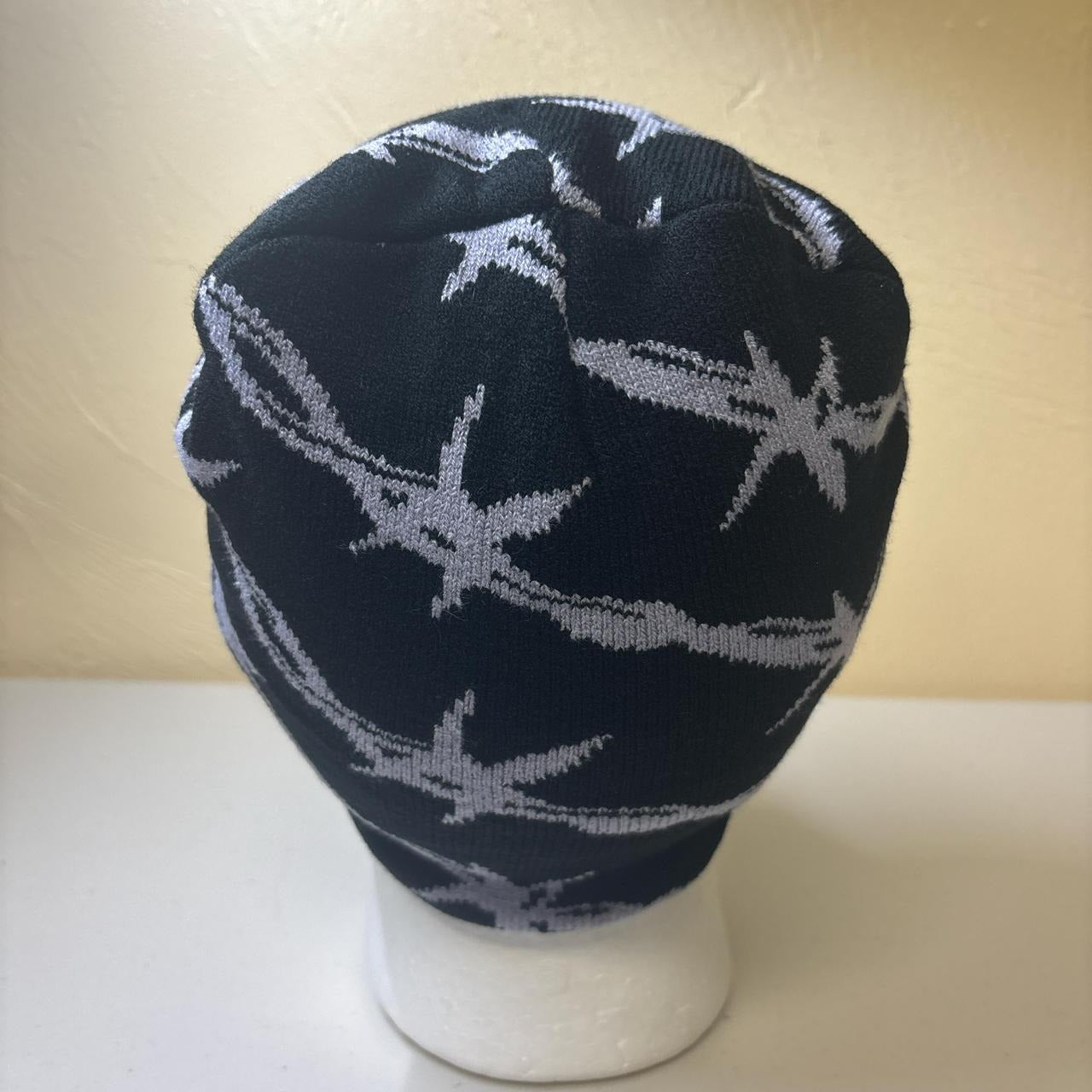 0694 - Barbed Wire Chain Beanie