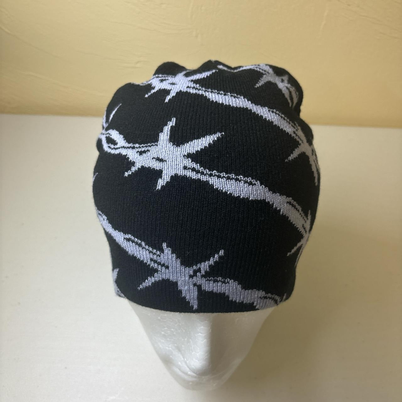 0694 - Barbed Wire Chain Beanie