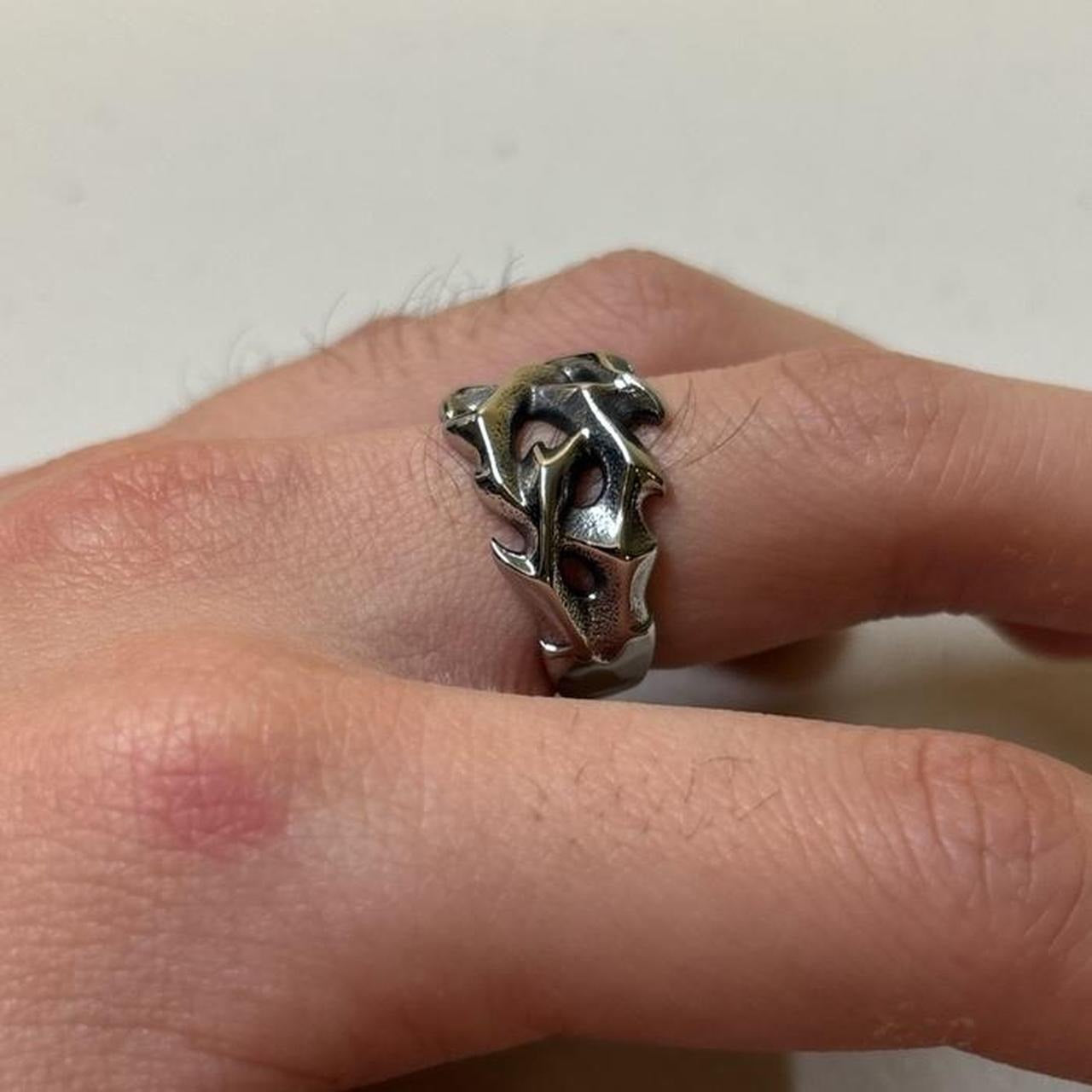 0628 - Rose Thorn Barbed Ring