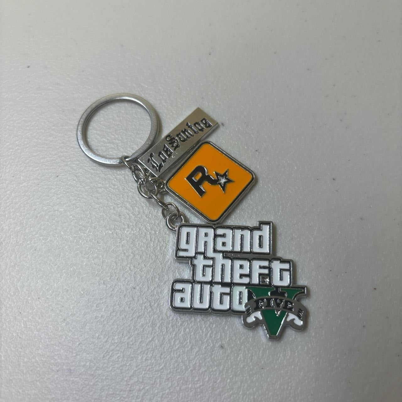 0683 - GTA V Charms Keychain